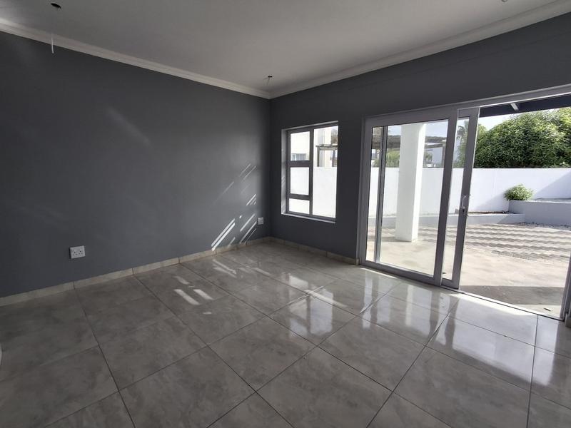 3 Bedroom Property for Sale in Golden Mile Western Cape